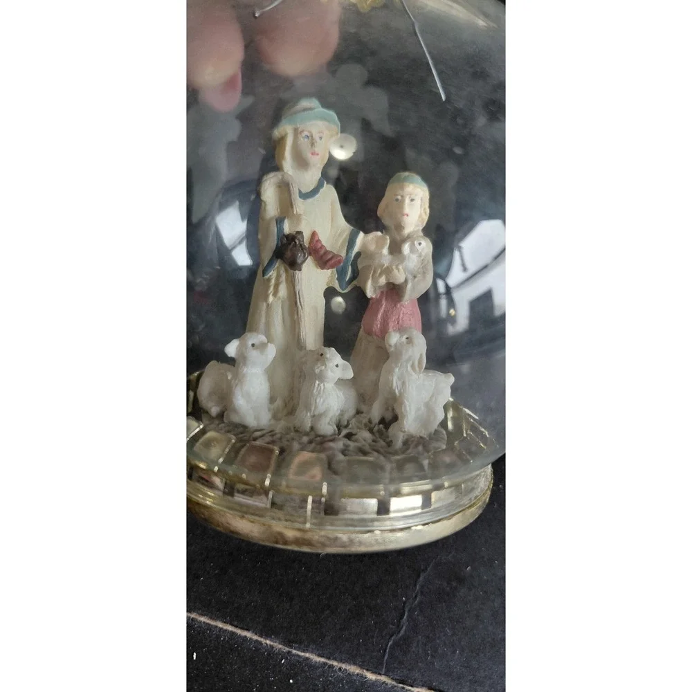 vintage House   Lloyd Christmas Around the World Shepherd Glass Diorama Ornament
